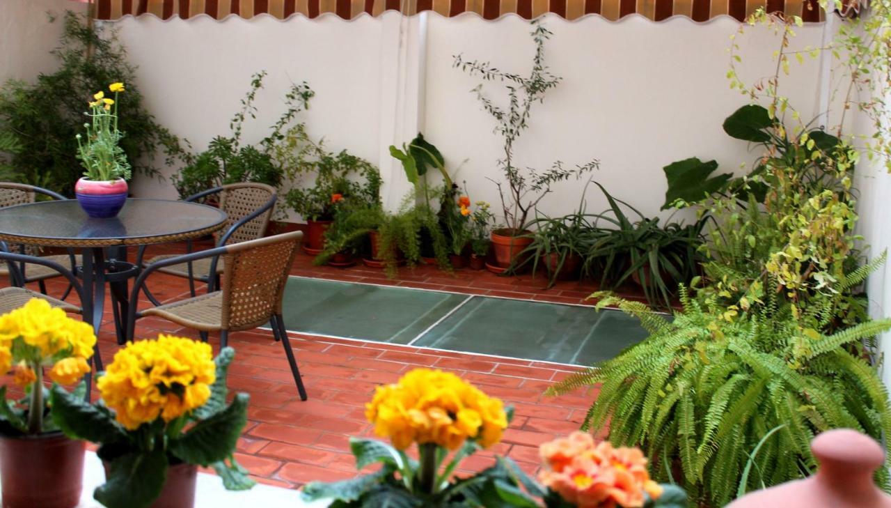 Apartamento Con Patio Cerca Mezquita Кордоба Екстериор снимка